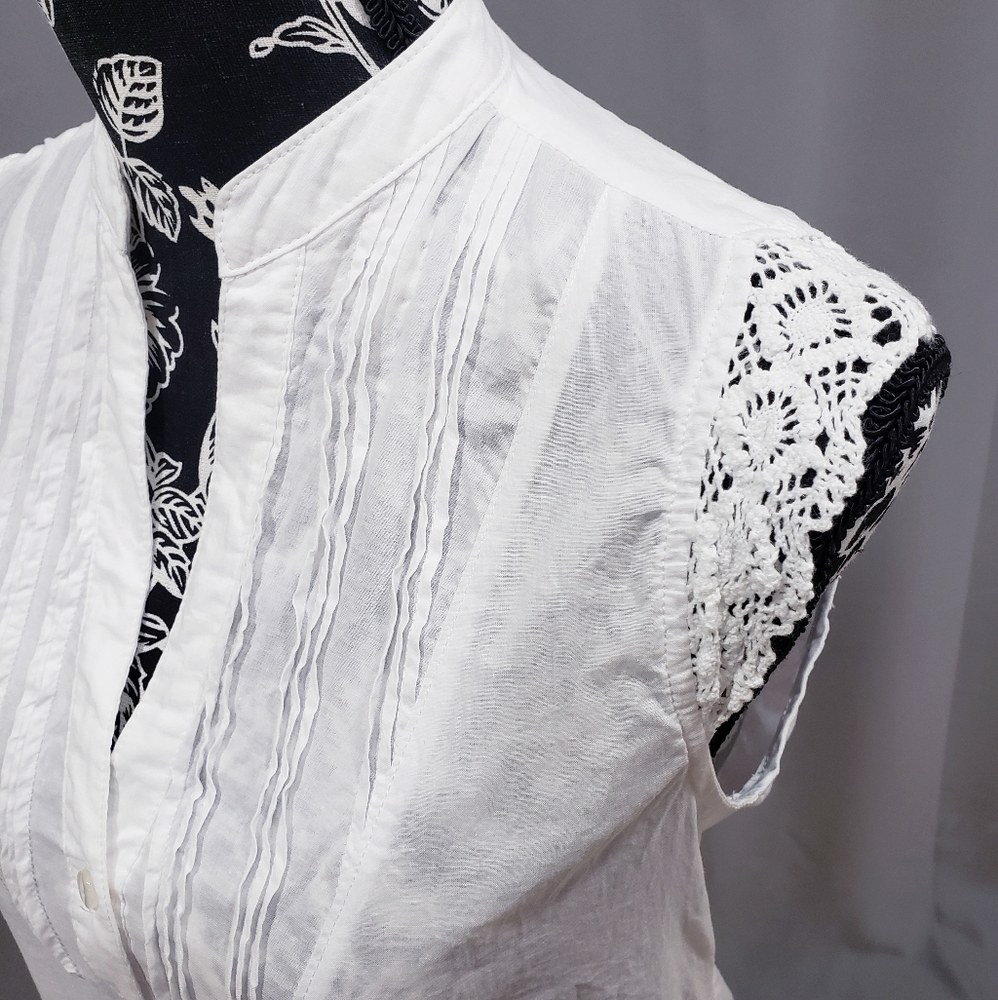 Sleeveless Button Down